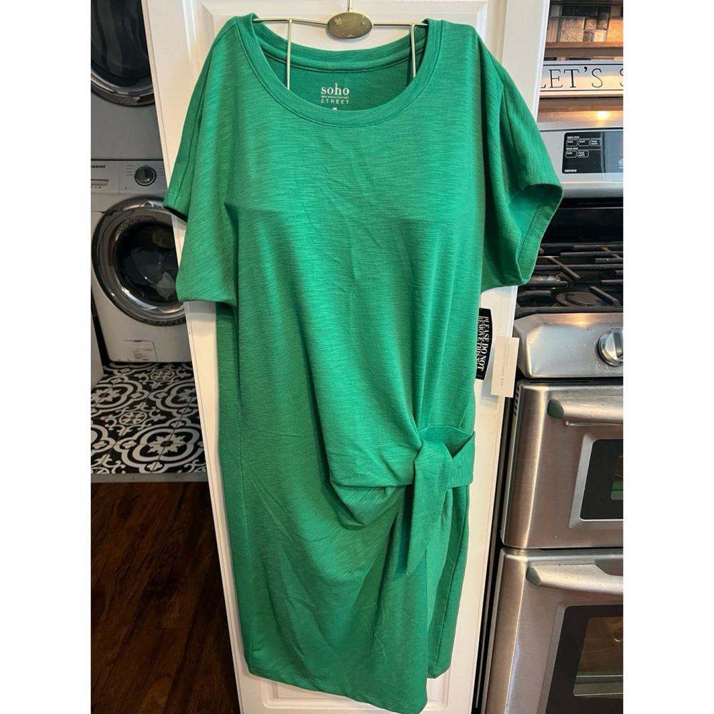 New New York & Company Soho Street Green Wrap T-Shirt Dress - Picture 2 of 6